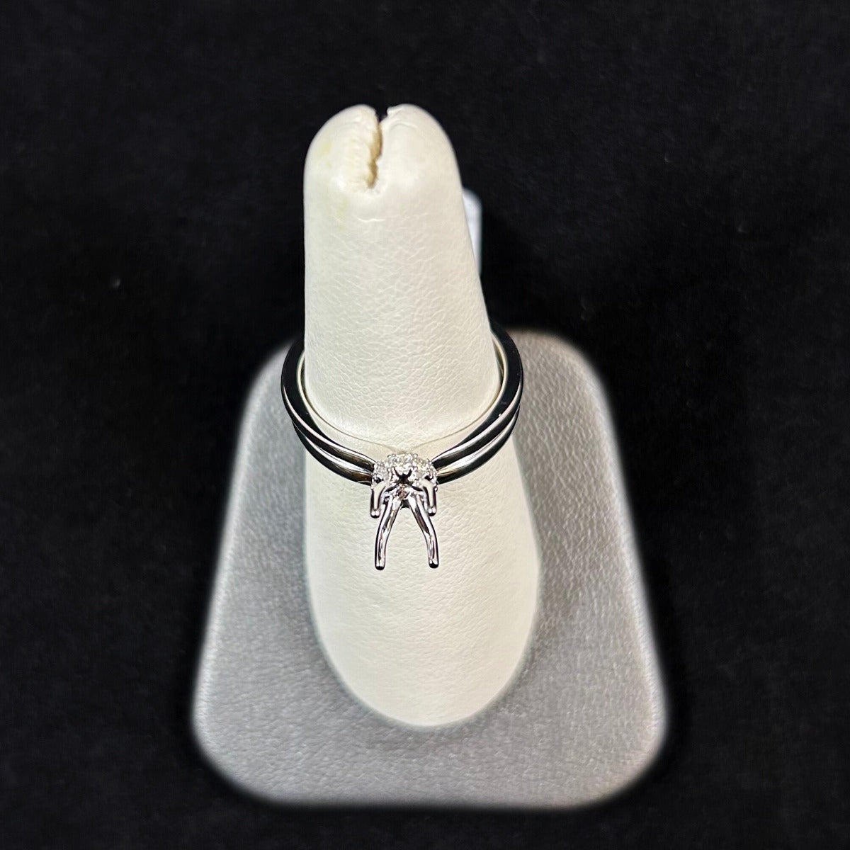 14K White Gold .15CTTW Diamond Semi Mount Set