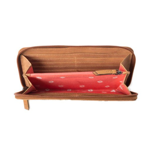 Desert Diamond Wallet in Off White