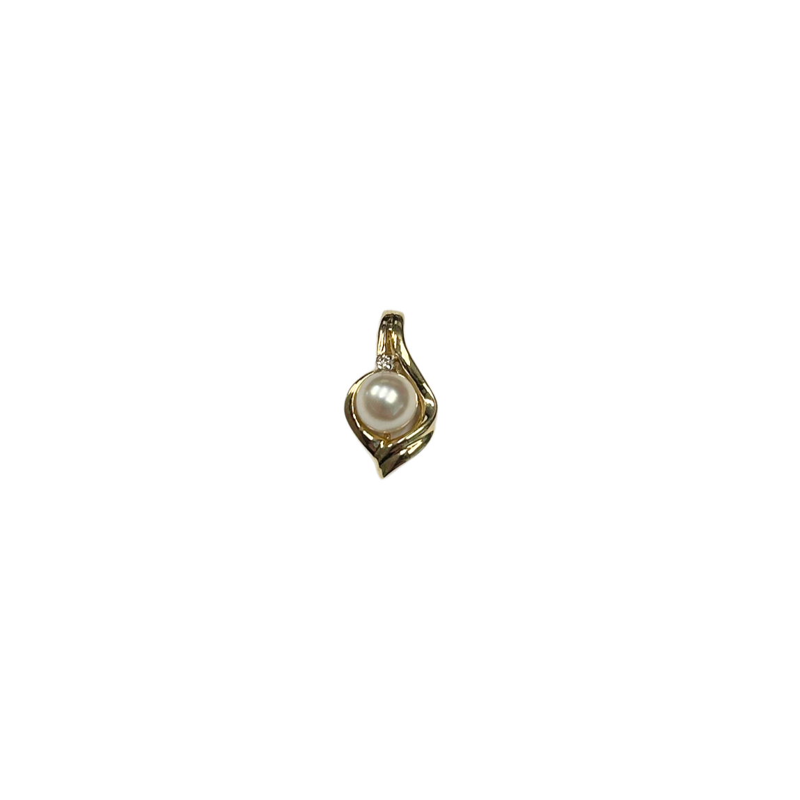 U 48145 14K Yellow Gold Pearl Pendant