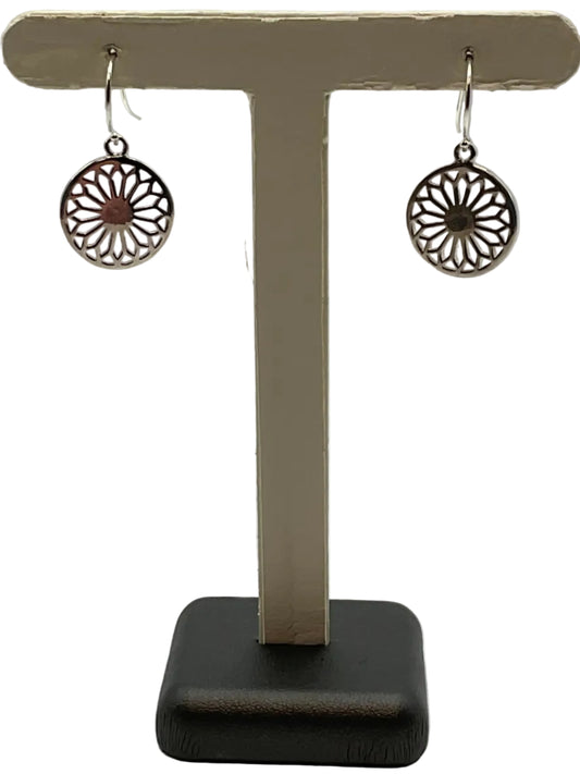 056324 E172 Southern Gates Sterling Silver Cathedral Scroll Earrings 0
