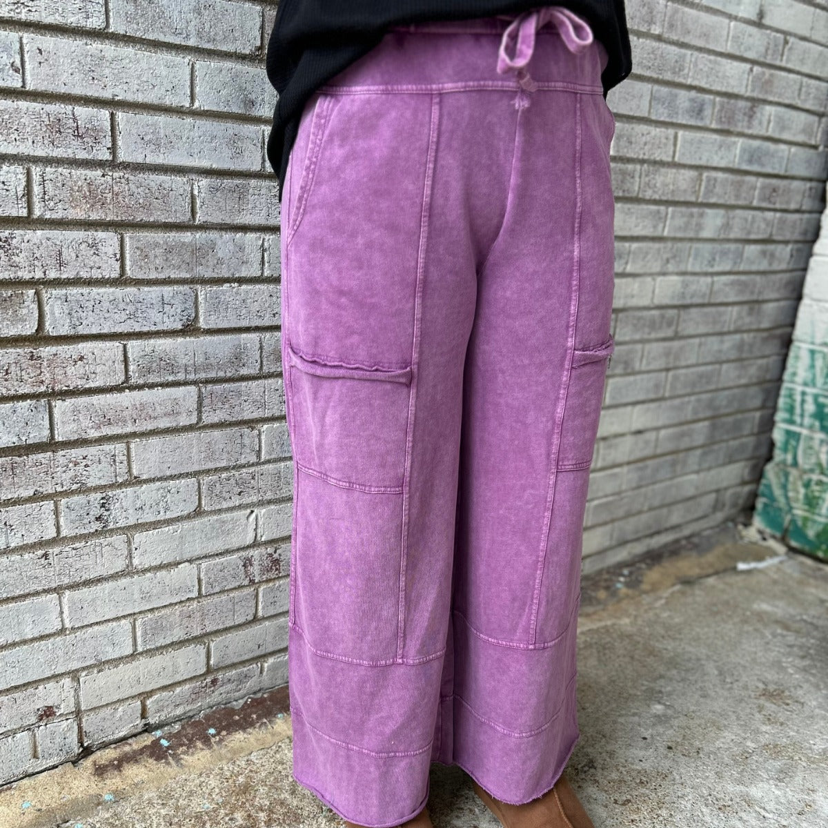 Trendy Tales Wide Leg Pants in Grape