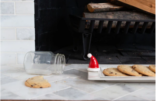 Nora Fleming Santa Stops Here Mini