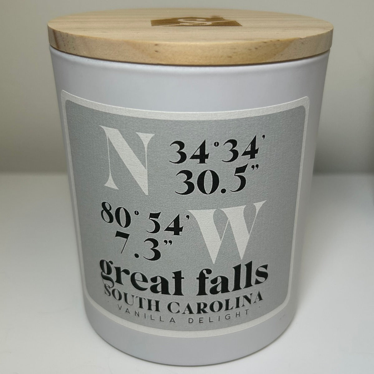 Great Falls Grey Coordinates Candle