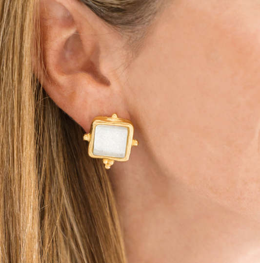 Susan Shaw Gold Madeline Stud Earrings in Snow