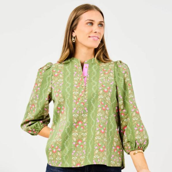 65257 Mary Square The Lia Top in Ivy Lane Vinyard