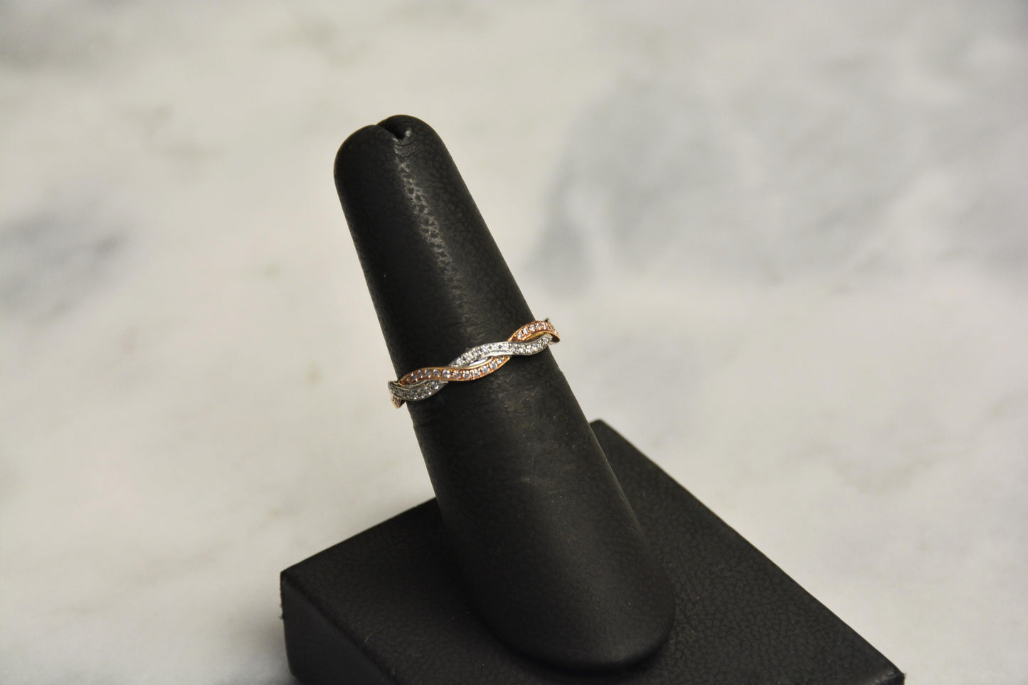 Ladies 14K Rose Gold & White Gold .19Ct Diamond Band - Size 6.5