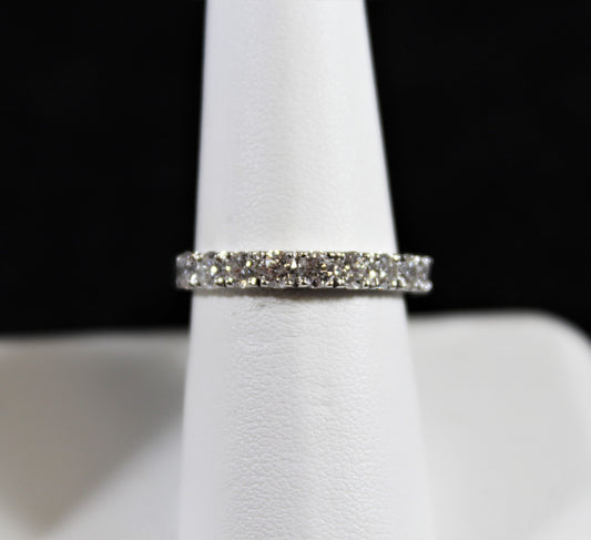 14K White Gold Diamond Wedding Band - 1CT