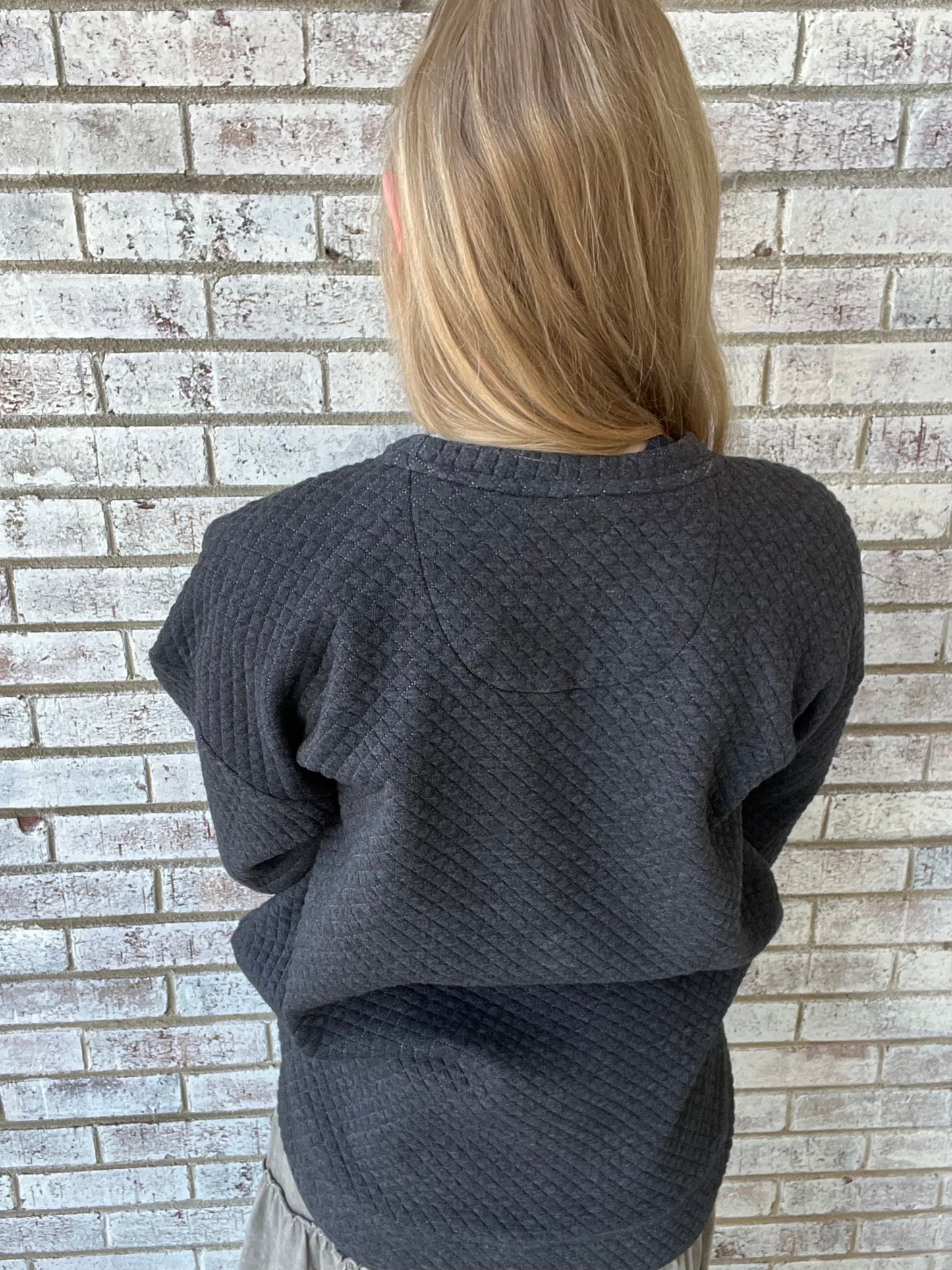 RDG65Q20SLD Royce Black Kerry Longsleeve Quilted Top