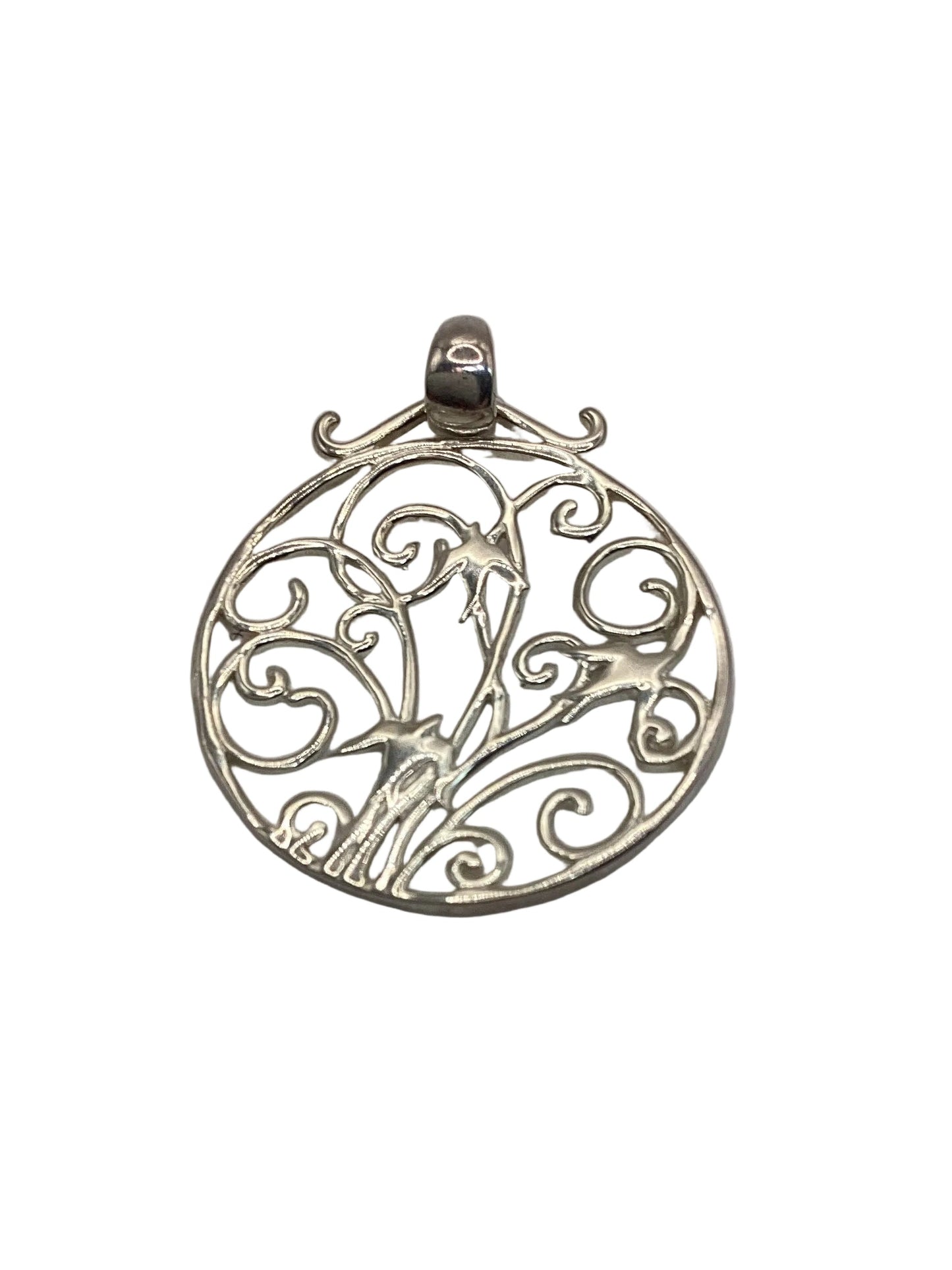 740 DER P874 Southern Sterling Silver Birds On Gate Pendant