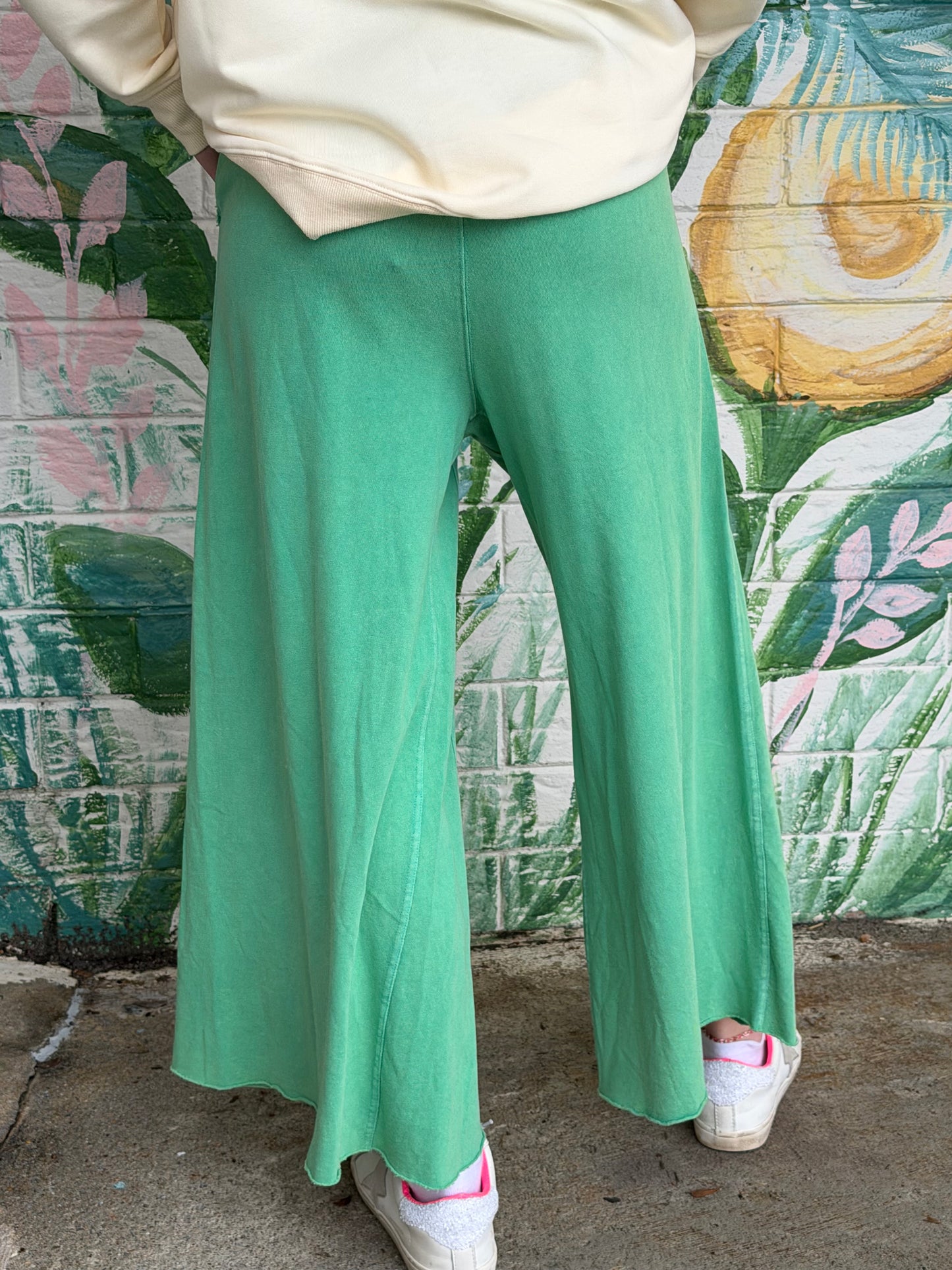 EB40128 Easel Evergreen Trendy Tales Wide Leg Pants