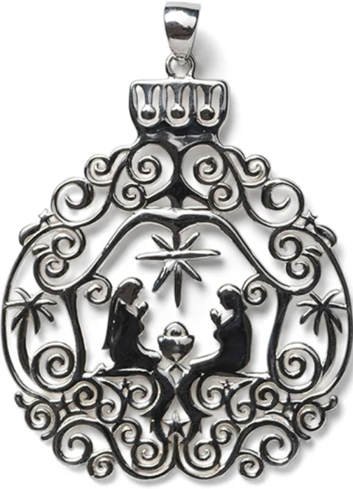 742 DER P1001 Southern Gates Sterling Silver Holiday Nativity Pendant 0