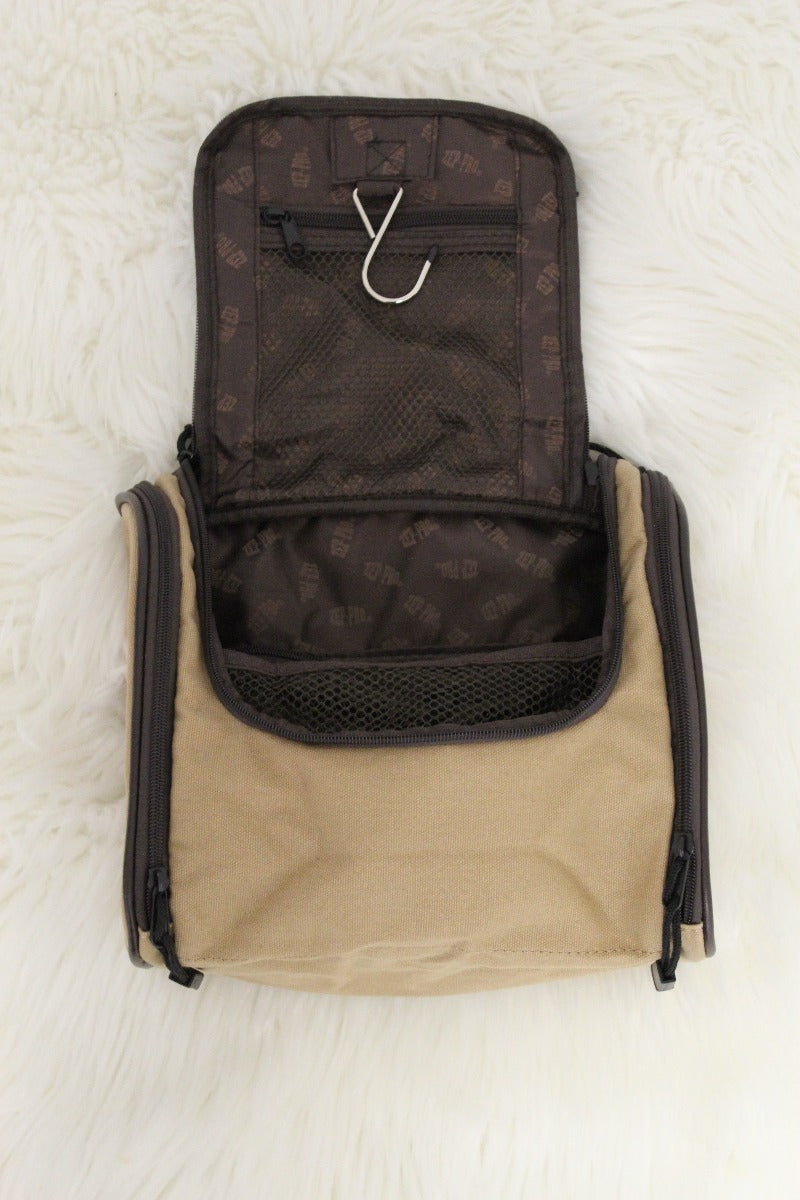 Palmetto Canvas Hanging Travel Bag