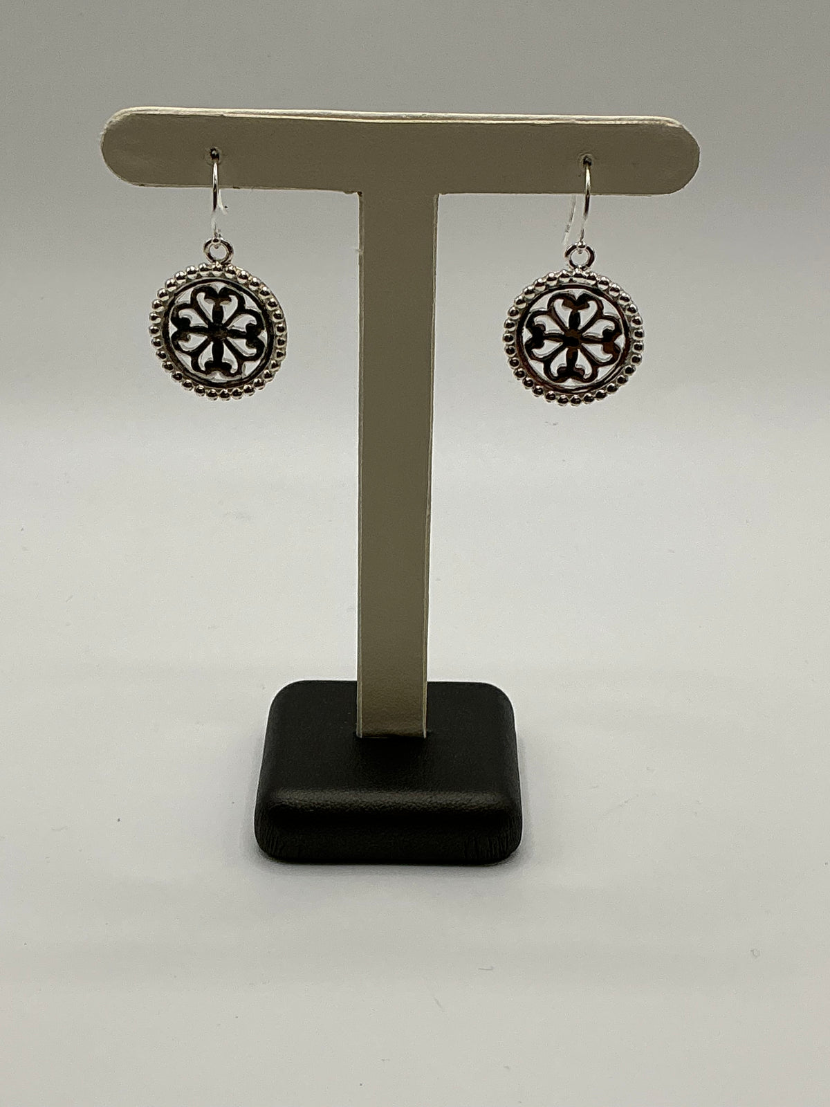 446374 740 DER E196 Southern Gates Sterling Silver Earrings 0
