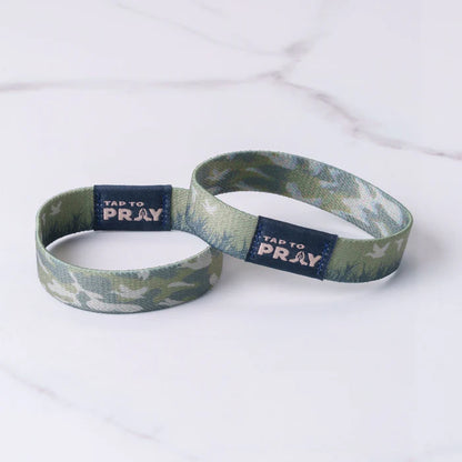 (100-359 TTP) Versible Tap To Pray Wristband - Waterfowl