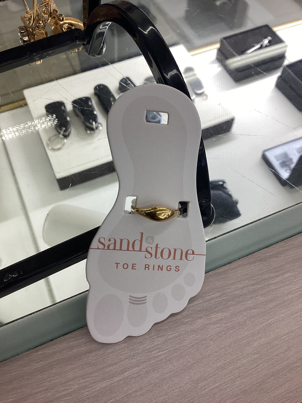 Sand And Stone Toe Rings - Gold Tone 0
