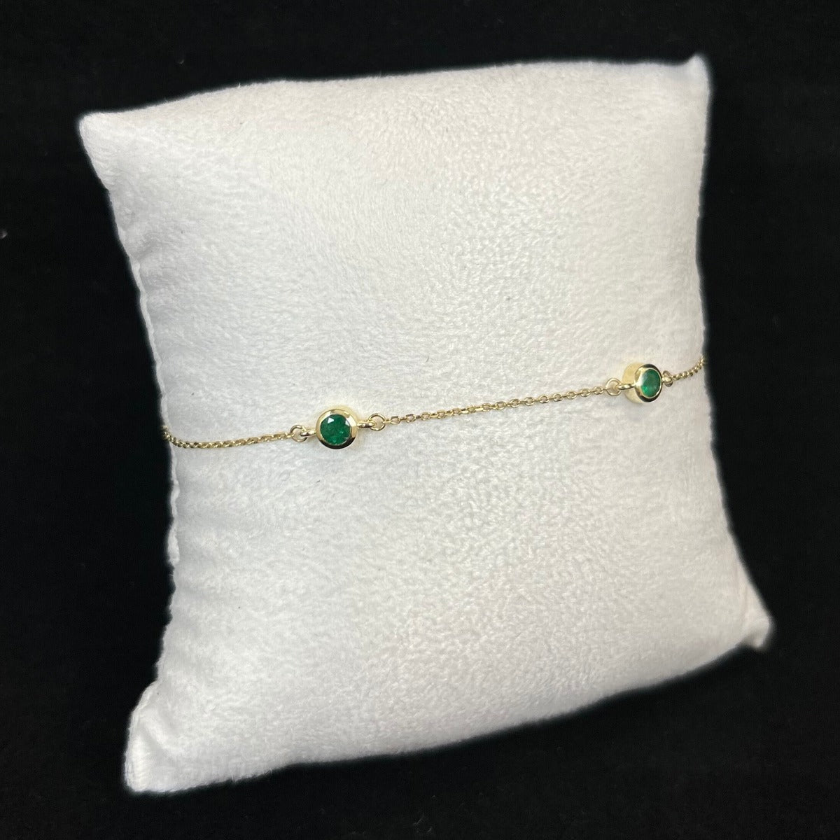 10K Yellow Gold .70CTTW Emerald Bracelet