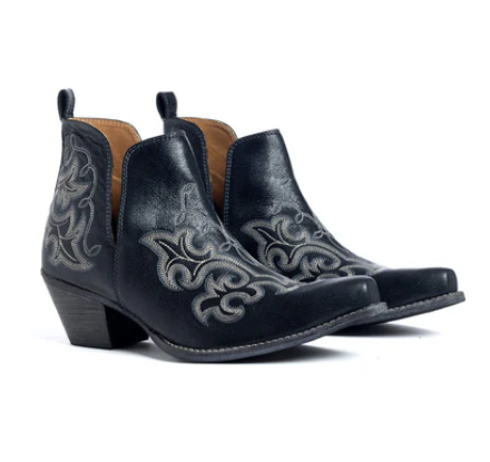S-10620 Myra la Ponderosa Bootie in Ebony