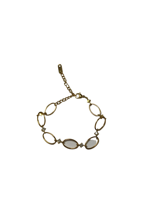 406555 Chansutt Pearls Jojo Bracelet 6-9in Waterproof 18k Plated Stainless Steel Water Resistant Lifetime Warranty