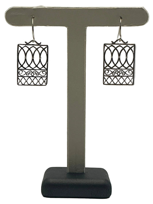740 DER P916 Southern Gates Sterling Silver Earrings 0