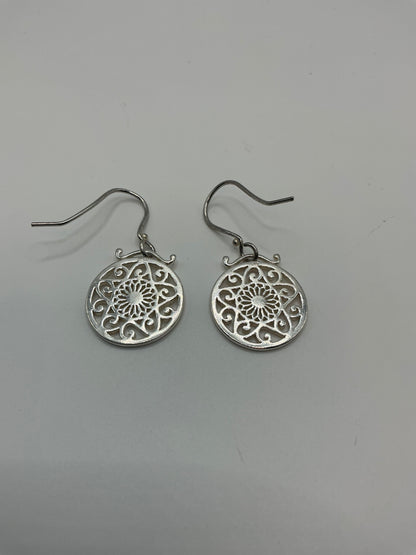739 DER E386 Southern Gates Sterling Silver Earrings 0