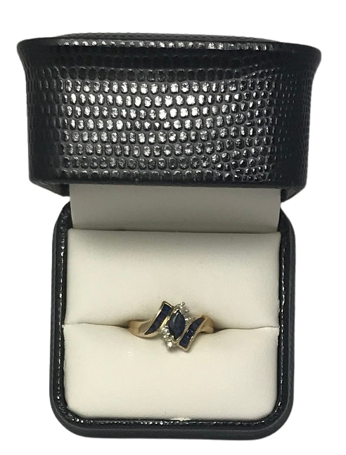 U 45332 10K Yellow Gold Blue and Clear Stone Ring