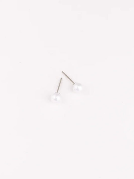 Michelle McDowell Small Hogan Pearl Earrings
