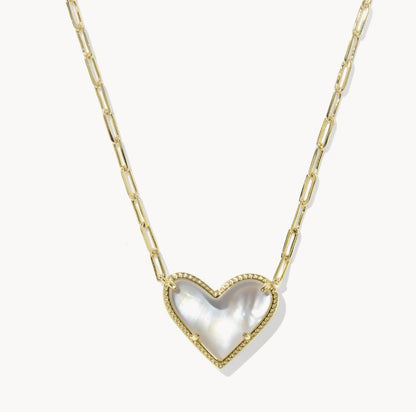 9608890593 Kendra Scott Ari Heart Statement Gold Necklace in Ivory Mother Of Pearl