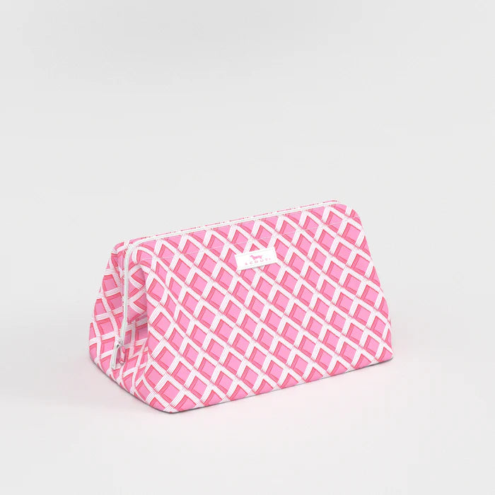 19809 Scout Big Mouth Makeup Bag in Garden Gate