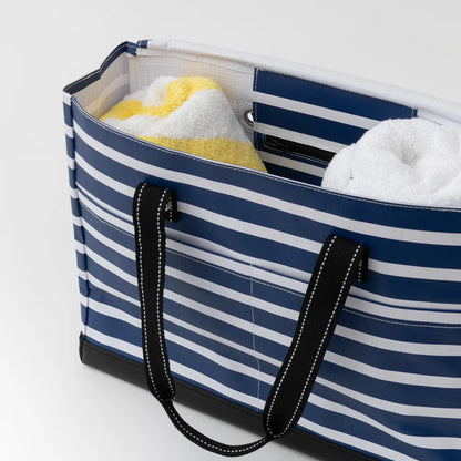 19864 Scout Uptown Pocket Tote Bag in Best Buds