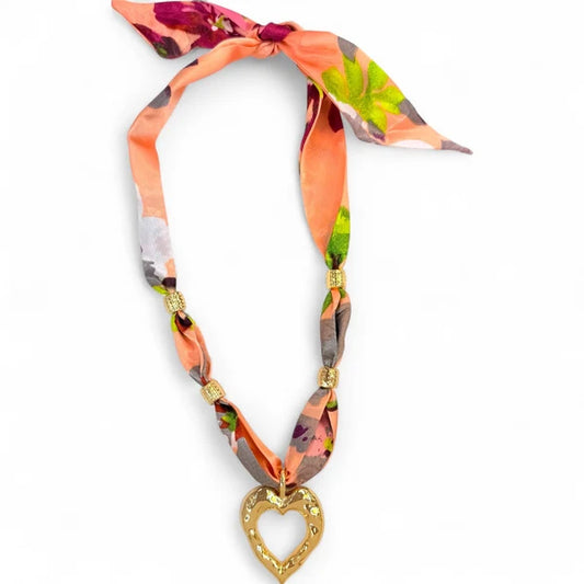 SCN5626 Peach Heart Pendant Scarf Necklace 0
