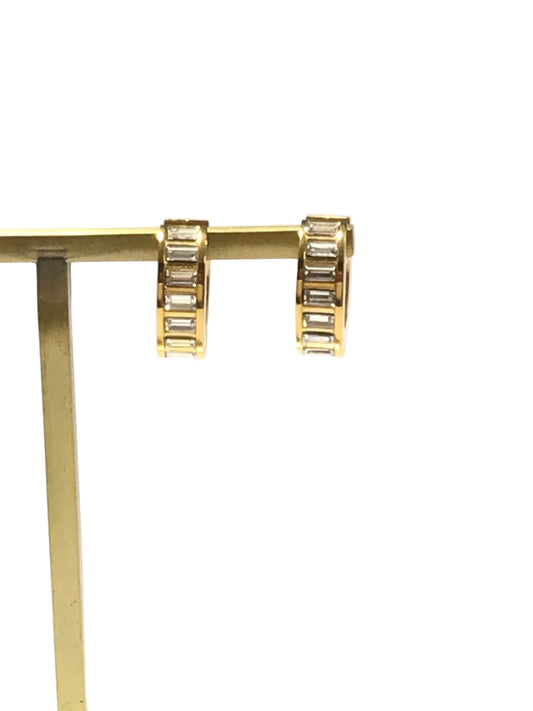 400016 Chansutt Pearls Ashley Gold Hoop Earrings Waterproof 18k Plated Stainless Steel Water Resistant Lifetime Warranty