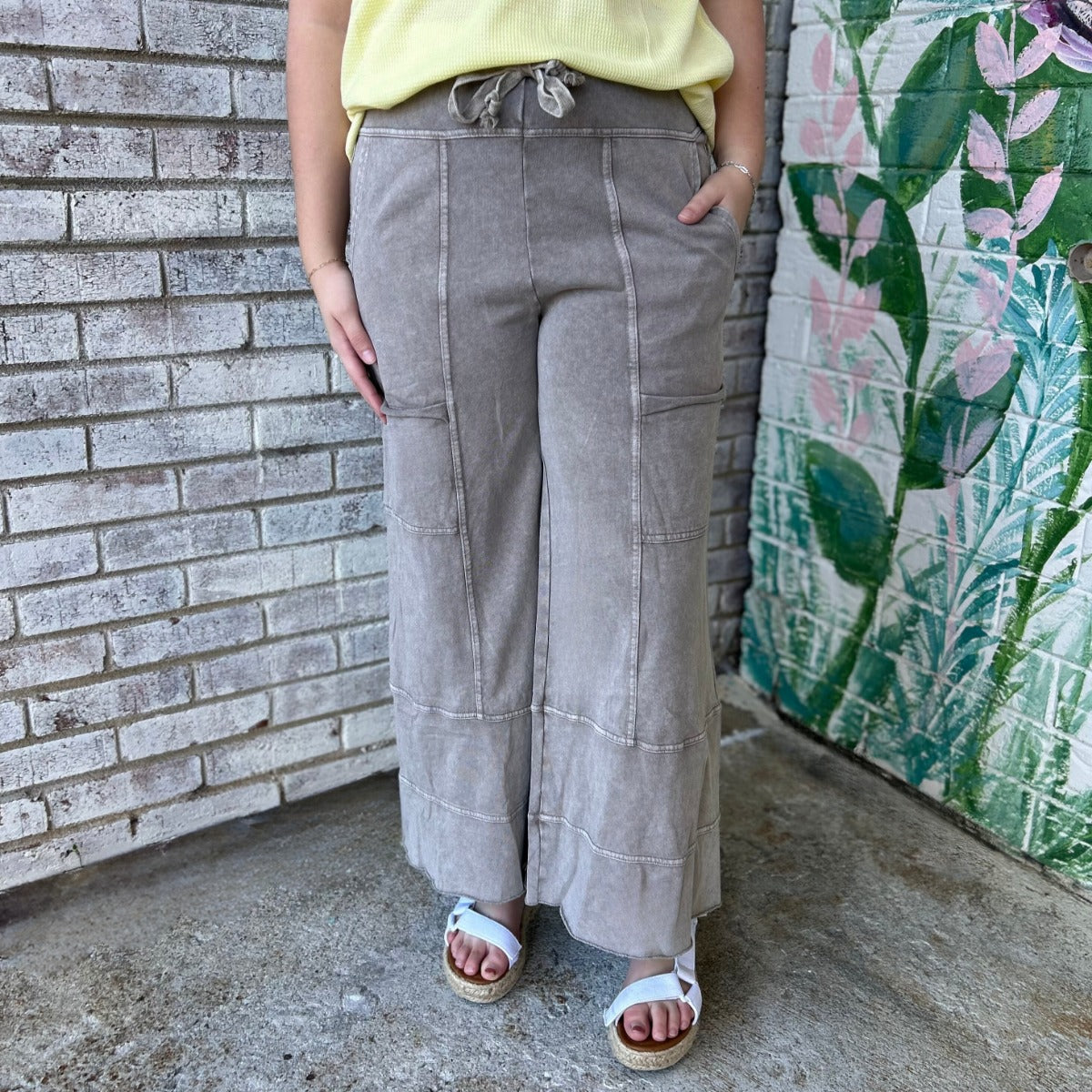 Trendy Tales Wide Leg Pants In Mushroom