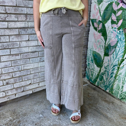 Trendy Tales Wide Leg Pants In Mushroom