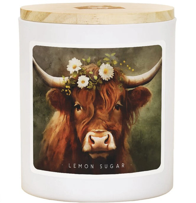 CDL1782 Sincere Surroundings Floral Highland Cow Candle in Lemon Sugar