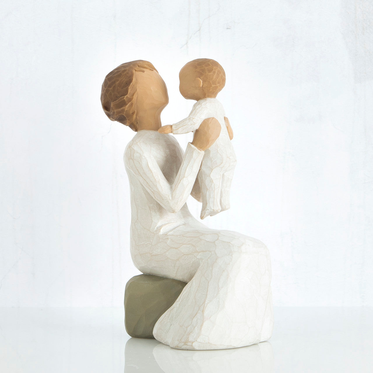 26072 Willow Tree Grandmother