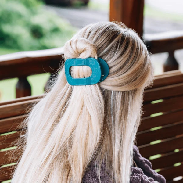 TT-FCM01-258 Teleties Medium Flat Round Clip Teal with It 0