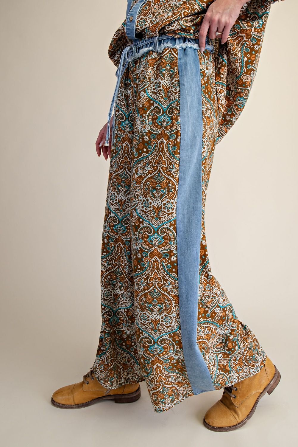 EB57959 Easel Denim Brown Mix Print Chambray Pants 0