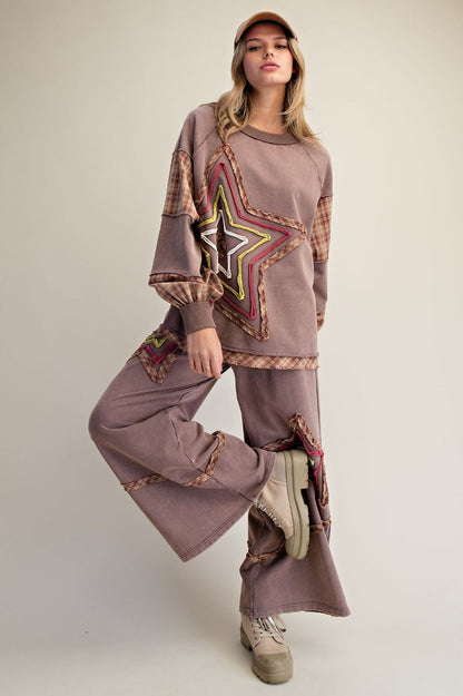 ET72052 Easel Coffee Long Sleeve Star Patch Mineral Wash Top 0