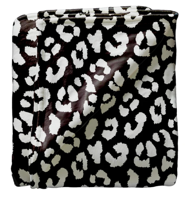 SCB39 Southern Couture Black/White Leopard Super Soft Blanket 0