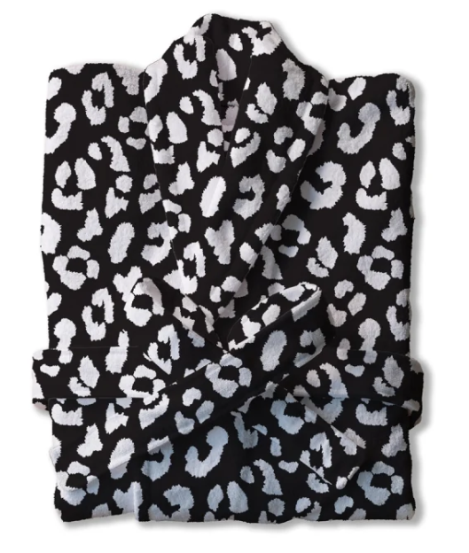 SCBR39 Southern Couture Black/White Leopard Robe 0