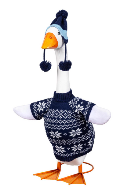 TD8T4GS26 Evergreen Blue Sweater Goose Outfit 0