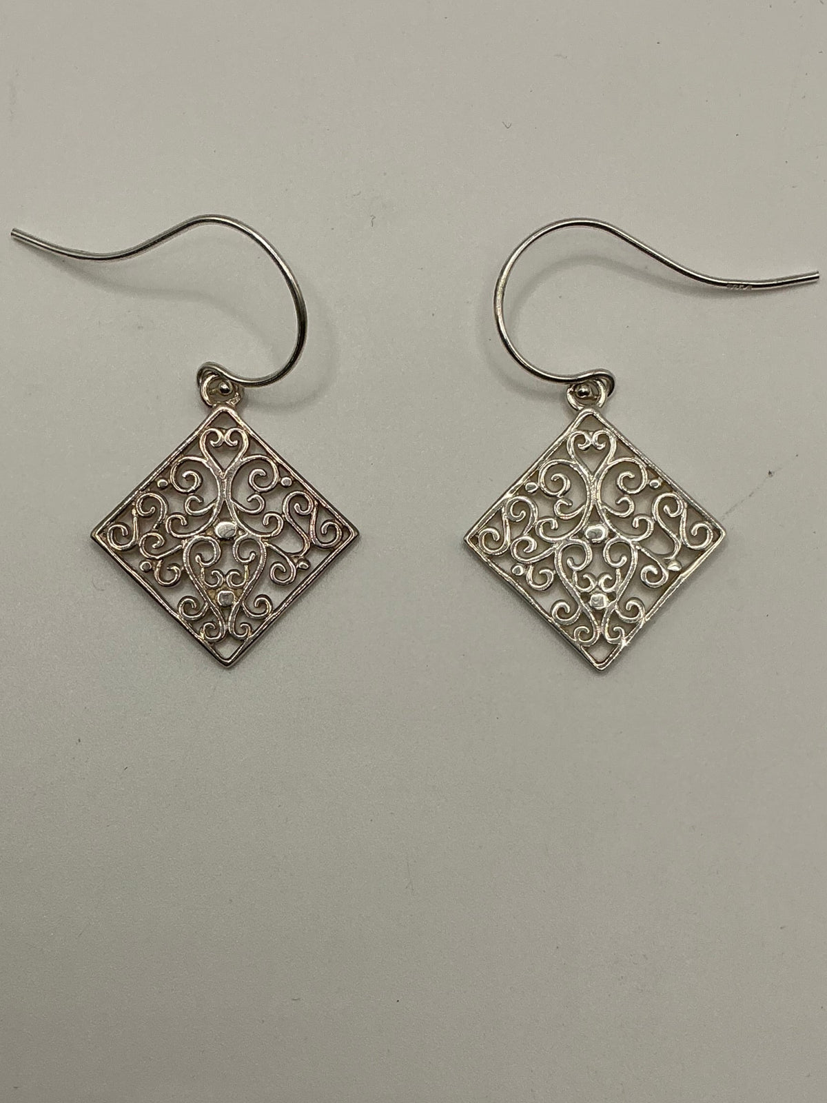 740 DER P925 Southern Gates Sterling Silver Earrings 0