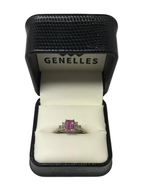 U 10K White Gold Pink / Clear Stone Ring with Heart cut out under Stones
