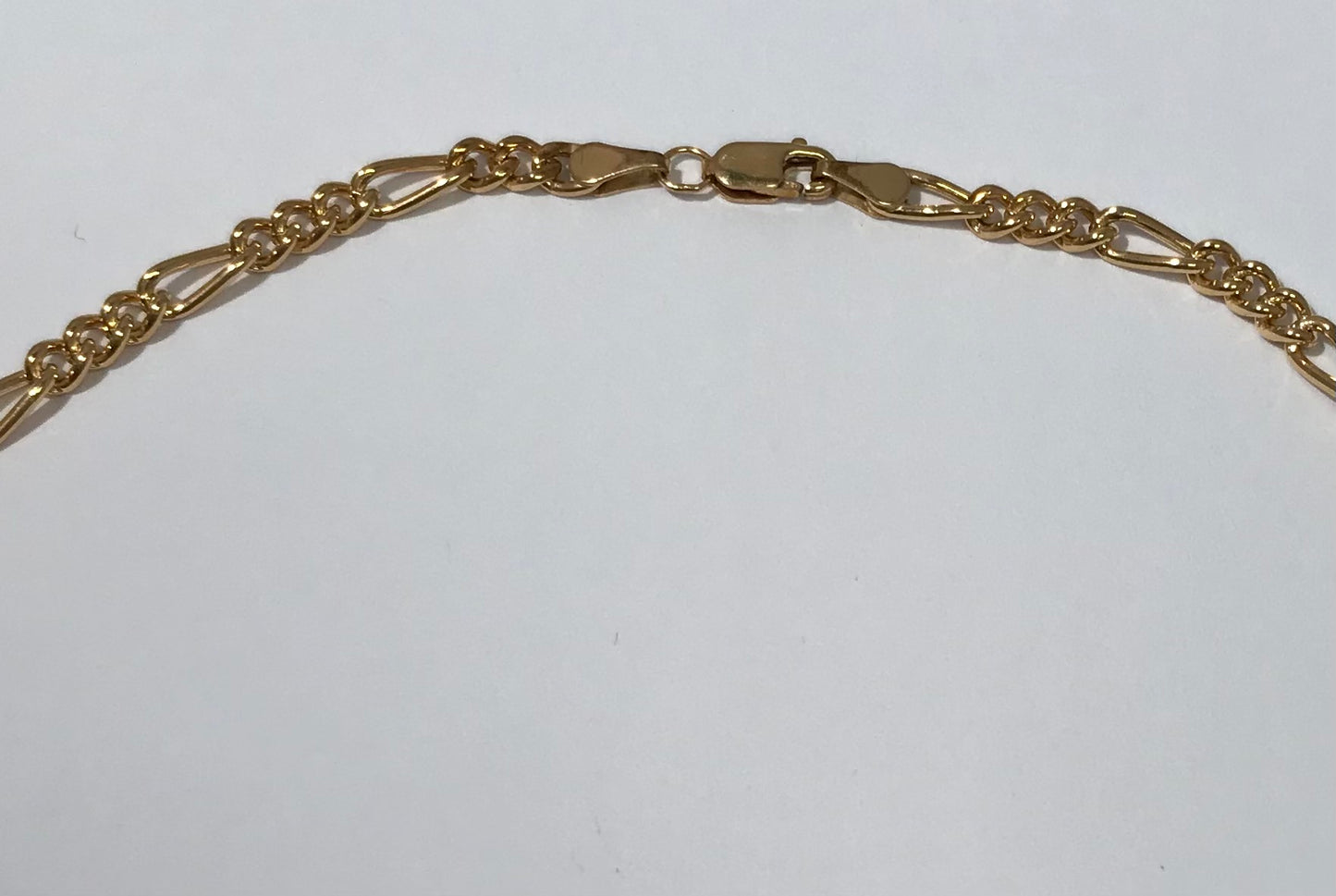 3831C 14/20 Gold Filled Figaro Chain