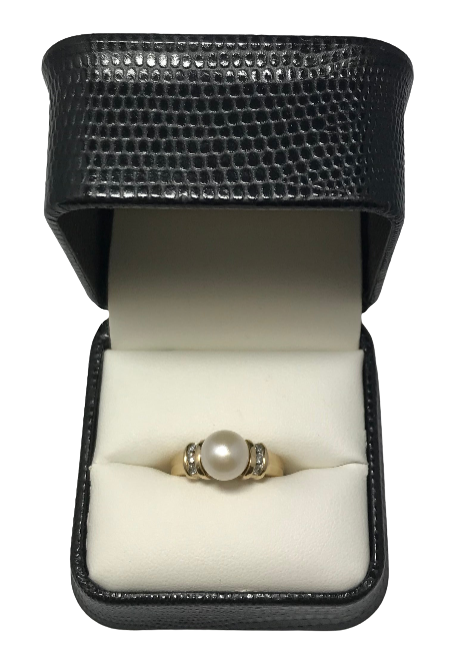 U 14K Yellow Gold 15PT CTTW / Pearl Ring
