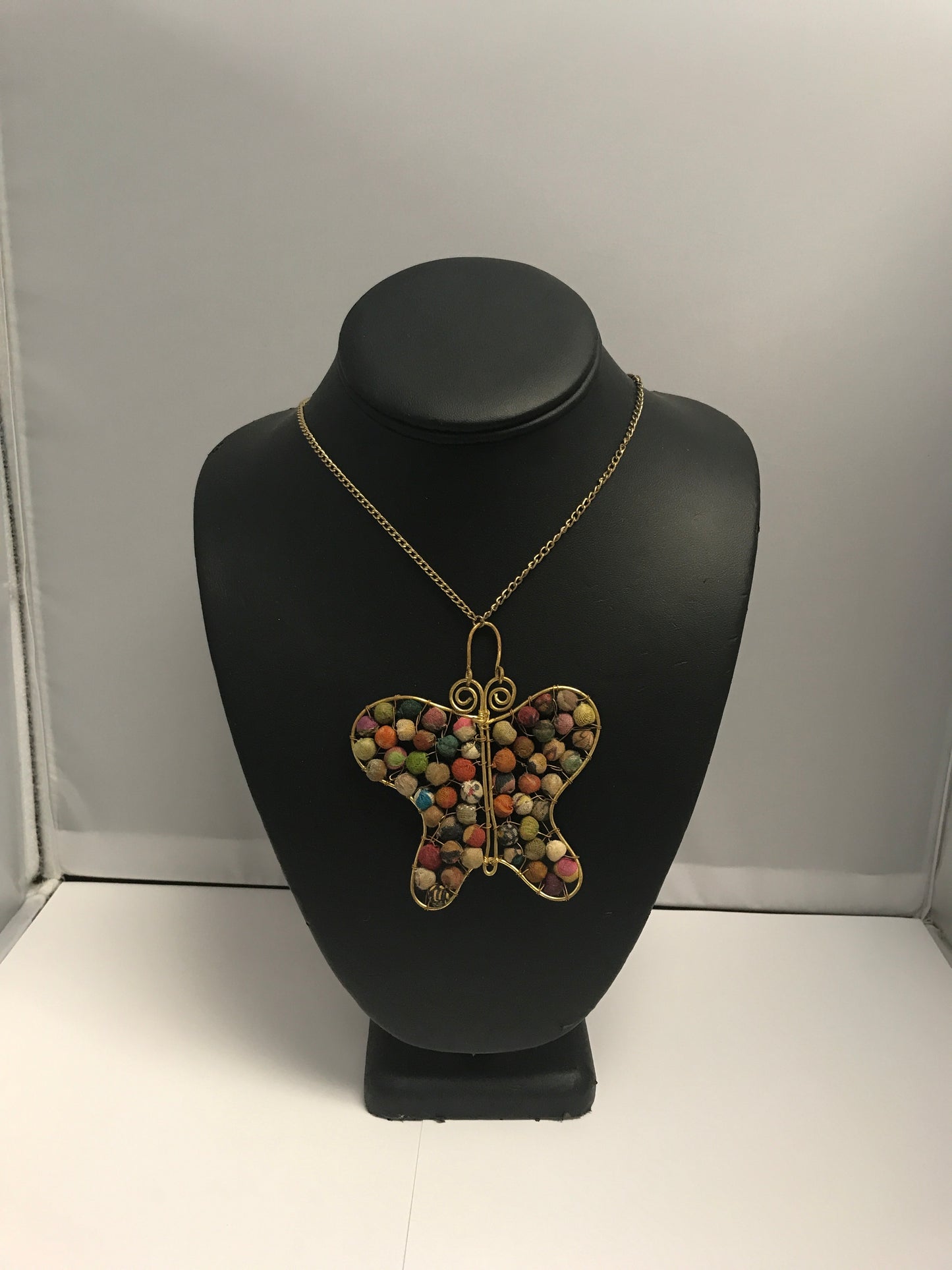N5047 Aasha Necklace Butterfly