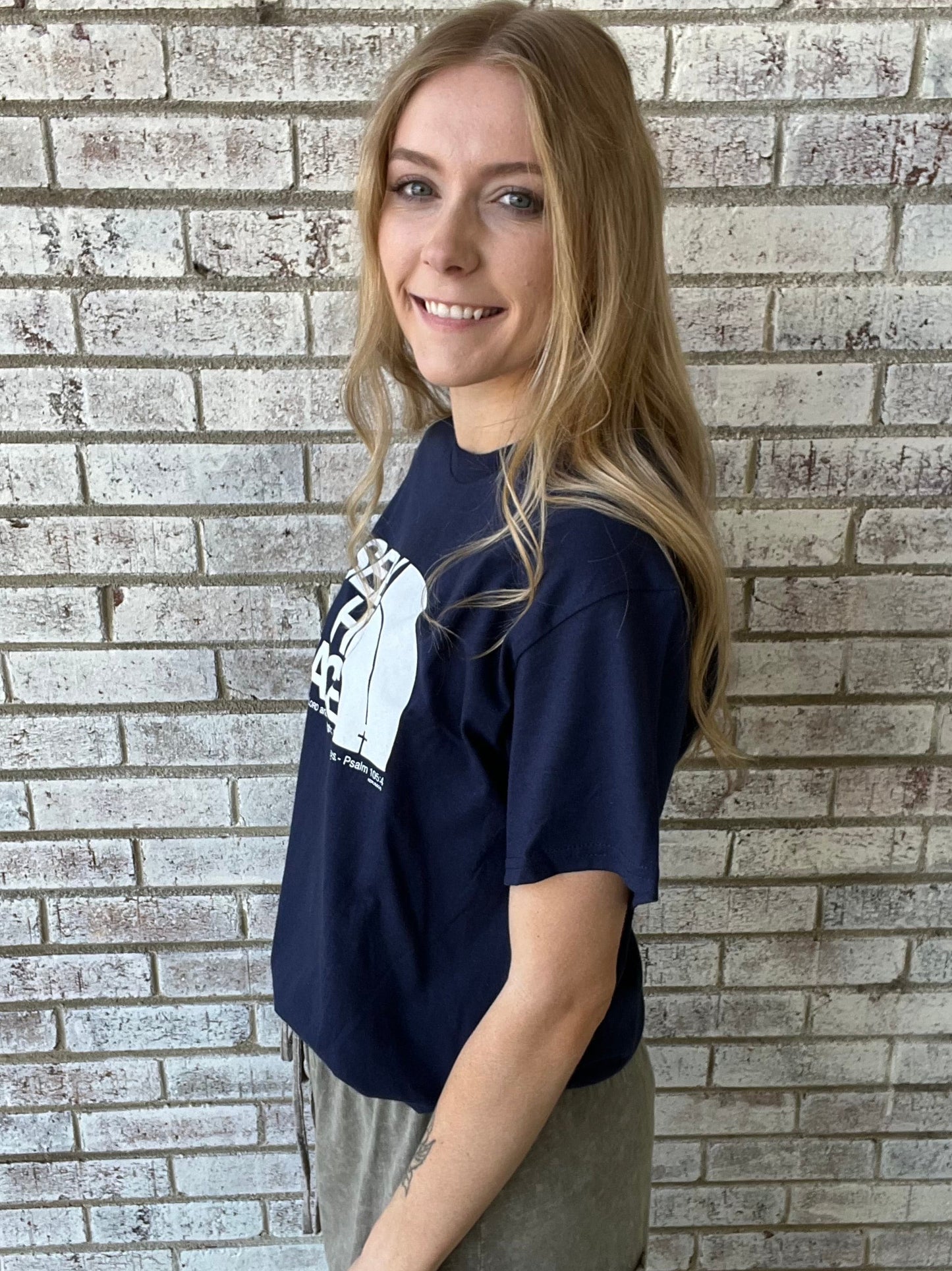 APT5264 Kerusso Seek His Face Short Sleeve T-shirt Navy