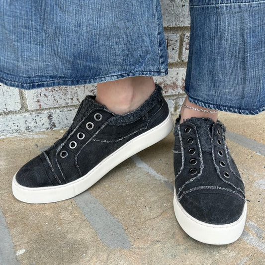 Old School Sneaker with Shearing Lining