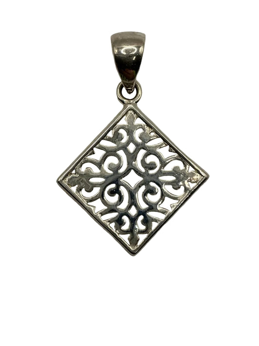 740 DER P201 Southern Gates Sterling Silver Pendant 0