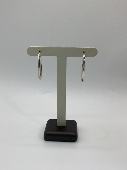 715 JF304 30mm Oval Hoop Earrings